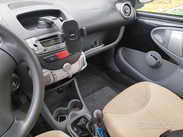 Peugeot 107 HDi 1.4 sweet year 