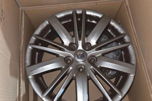 Cerchi in lega 17 per Renault megane 2011 serie 3