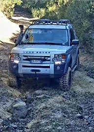 Land Rover Discovery 3 off road