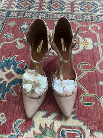 3 paia di scarpe con tacco