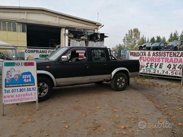 Fiancata sinistra per Nissan Navara D22 del 2002