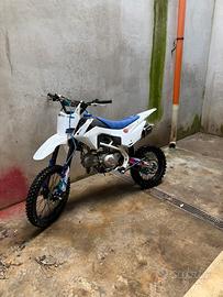 Pit bike 140 cc