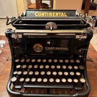 Macchina da scrivere Continental