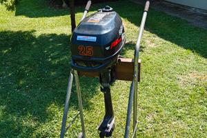 Fuoribordo Suzuki 2.5 tender