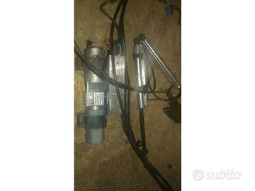 Mercedes slk 172 motorino e pistoni cappotta