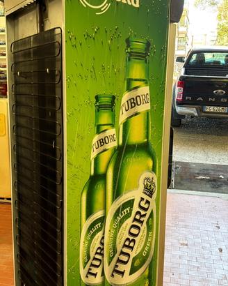 Frigorifero frigovetrina tuborg