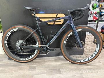 FOCUS GRAVEL ATLAS 8.9