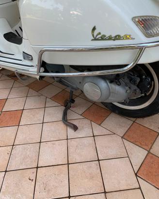 Vespa 300 GTS