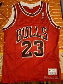 Michael Jordan #23 Chicago Bulls Champion NBA  M