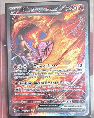 Moltres ex del team Rocket