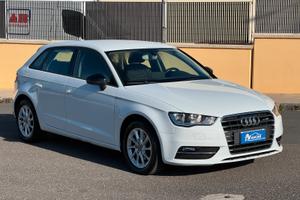 Audi A3 S-tronic Sportback 1.6