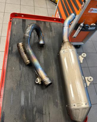 Akrapovic TITANIO ktm 250