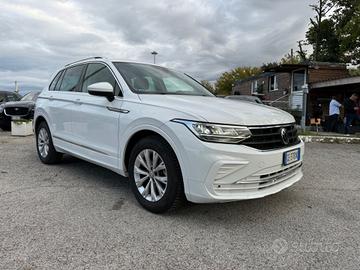 Volkswagen Tiguan 2.0 TDI SCR Life