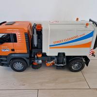 bruder pulizia strade 