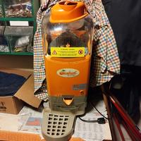 Macchina spremiagrumi automatica professionale
