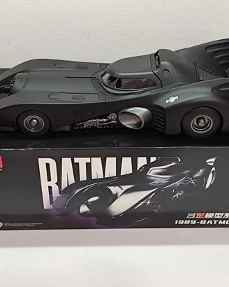BATMOBILE 1989 BATMAN DC Comics WB QY Toys 1/18