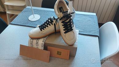 Golden goose