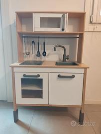 Cucinetta Ikea con accessori