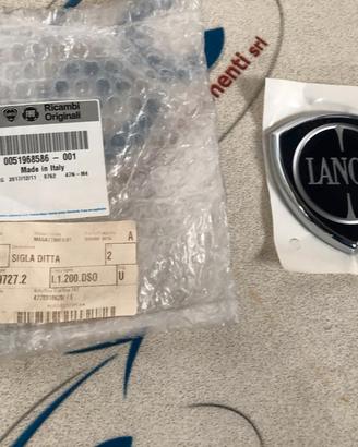 51968586 LOGO POSTERIORE LANCIA DELTA NUOVO ORIGIN
