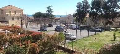 Bilocale Liguria vista mare