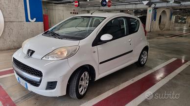 PEUGEOT 107 1.0 68CV 3p. Plaisir 2Tronic