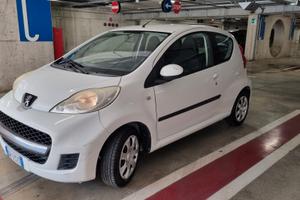PEUGEOT 107 1.0 68CV 3p. Plaisir 2Tronic