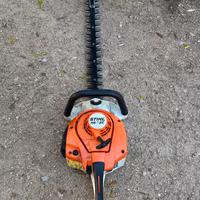 Tagliasiepi stihl hs56c