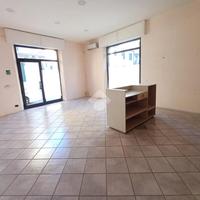 NEGOZIO A MONTECATINI-TERME