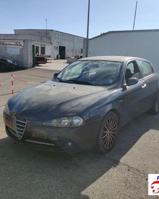 Alfa romeo 147 937 1.9 jtdm 8v 120cv - ricambi