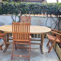 Tavolo con 6 sedie legno + cuscini