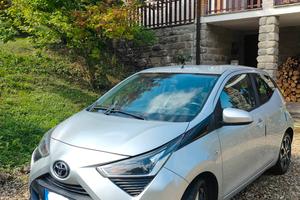 Toyota Aygo 1.0 VVT-i 72 CV 5P X-Connect 2020
