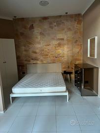 Monovano arredato Acitrezza