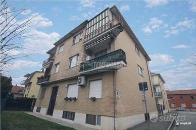 TRILOCALE RISTRUTTURATO IN PICCOLO CONTESTO CONDOM