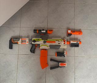 NERF MODULUS ECS-10 CON PILE E DARDI INCLUSI