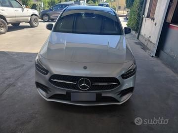  MERCEDES CLASSE B  200 CDI