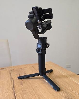 Gimbal Dji Ronin RSC2 per fotocamere