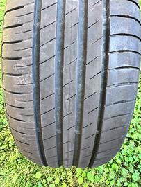 4 Gomme Goodyear 225/55 R16 ottime