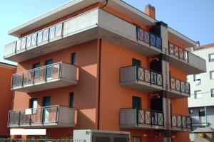 Bergamo Via V. Alfieri 10a 10b bilocale e box