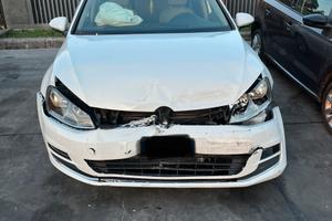 Golf 7 SW del 2014 per ricambi