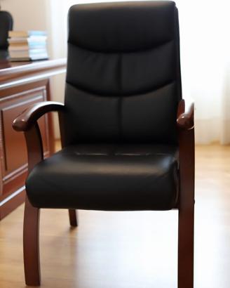 N. 2 Sedia da conferenza in pelle Nero