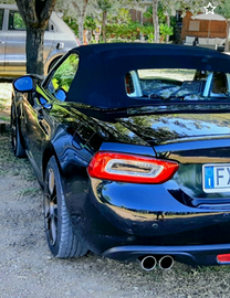 Fiat 124 spider lusso
