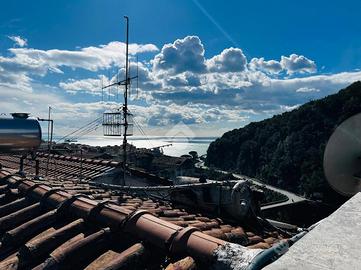 5 LOCALI A VIETRI SUL MARE