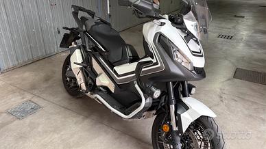 Honda xadv 750
