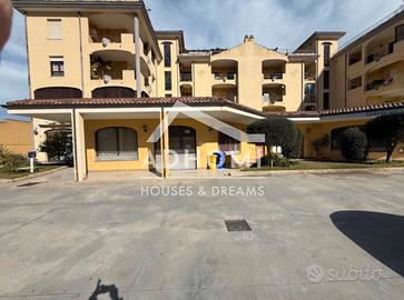 Studio o locale commerciale piano terra