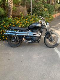 Triumph 900 cafe' racer 2015