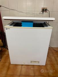 Freezer a pozzetto