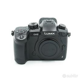 Panasonic GH5