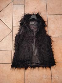 20€ gilet nero col pelo. taglia 44. Agordo 