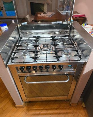 cucina 5 fuochi