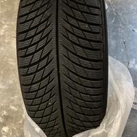 Pneumatici invernali Michelin 235/55/R19